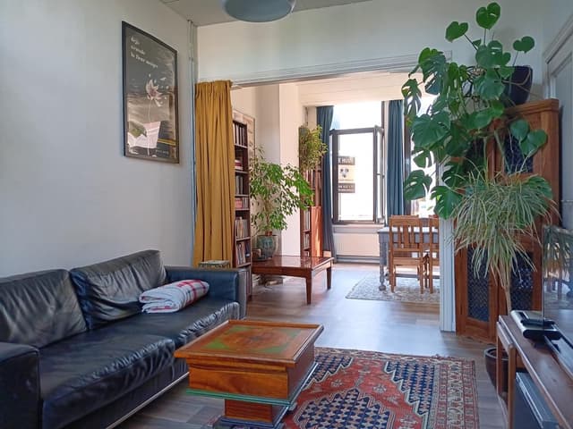 Zonnig en ruim duplex appartement in Deurne
